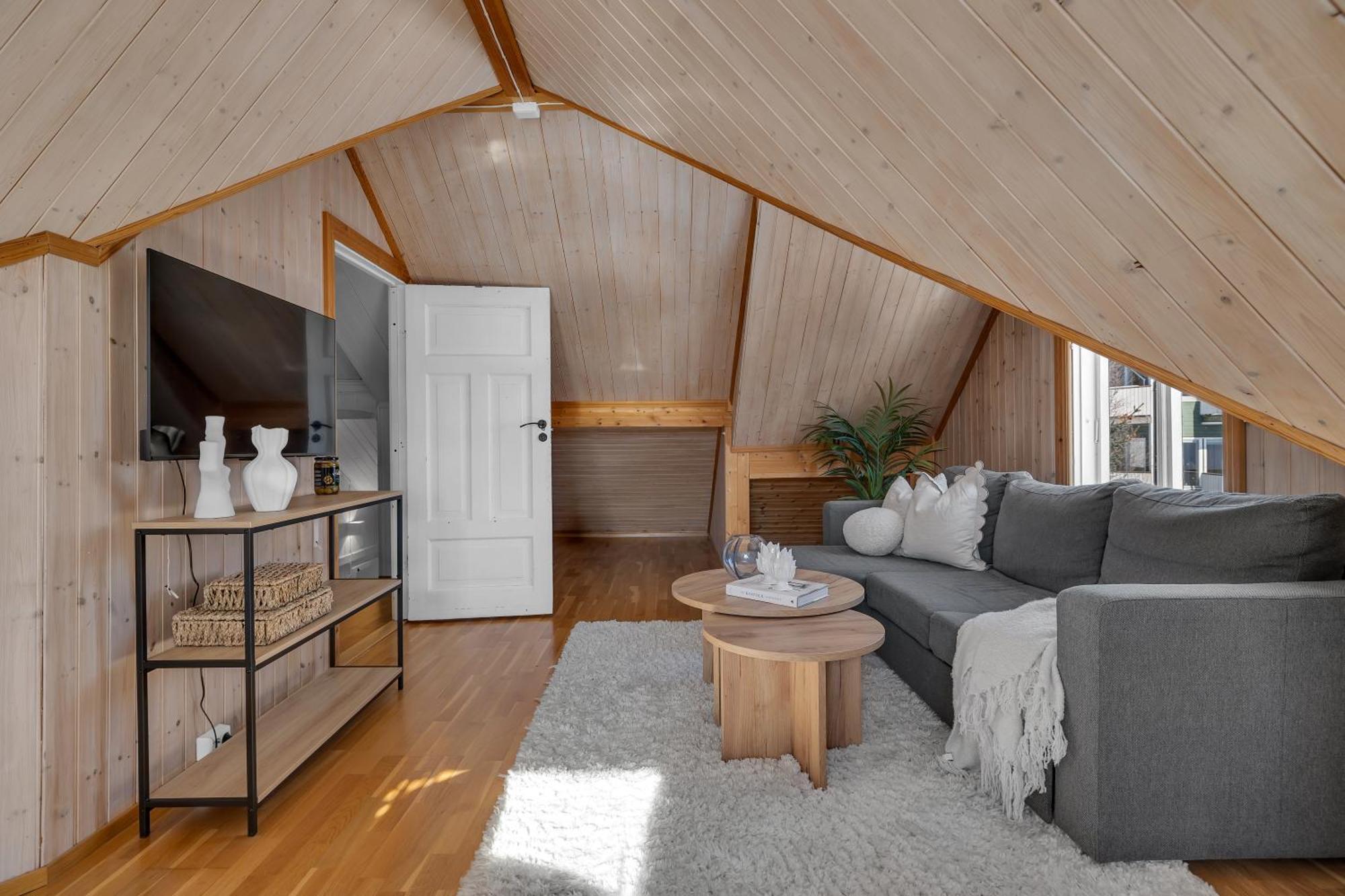 Cozy Central Loft Apartment With Amazing View Tromso Bagian luar foto